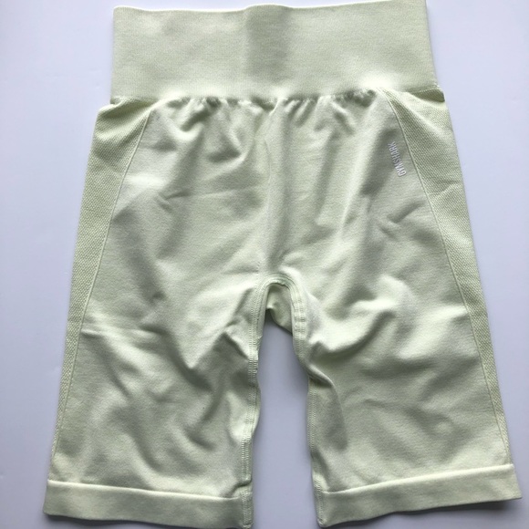 Gymshark S Flex Seamless Cycling Shorts Set - Picture 2 of 5